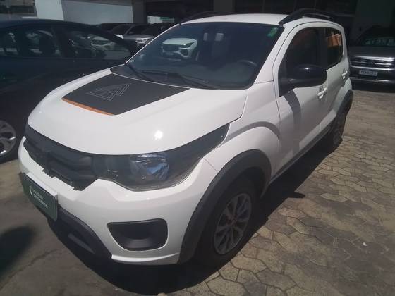 FIAT MOBI 1.0 EVO FLEX TREKKING MANUAL FIAT MOBI 1.0 EVO FLEX TREKKING MANUAL